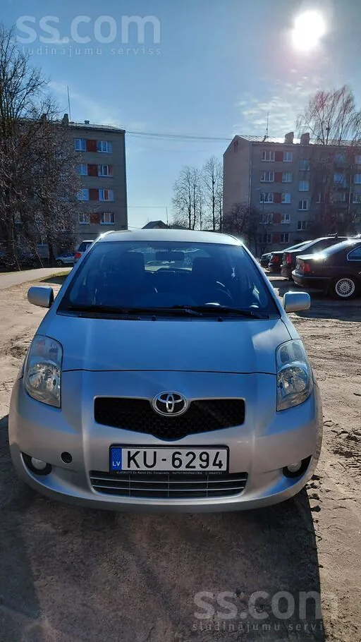 Toyota Yaris 2008 photo 3