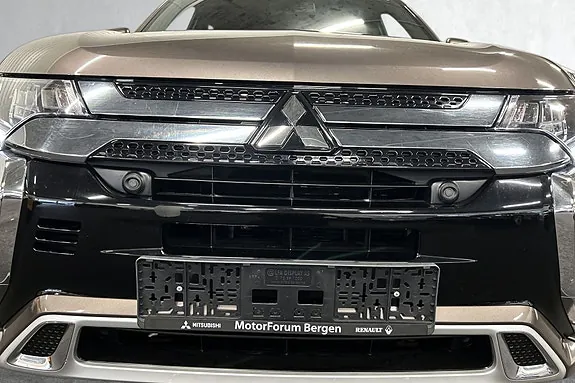 Mitsubishi Outlander 2020 photo 3