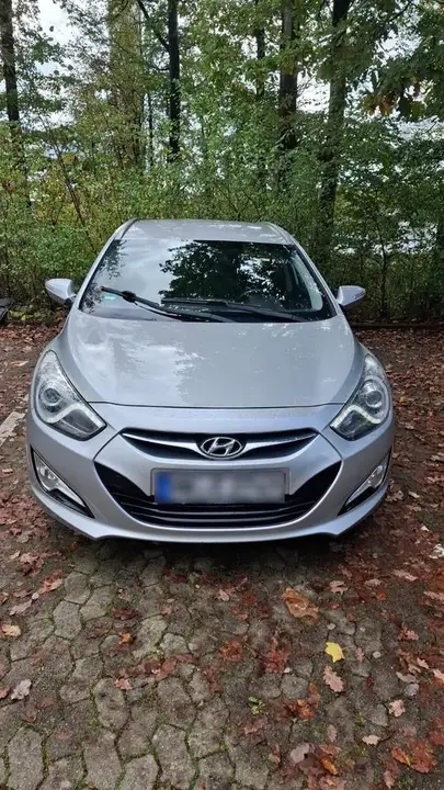 Hyundai I40