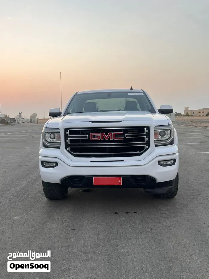 GMC Sierra
