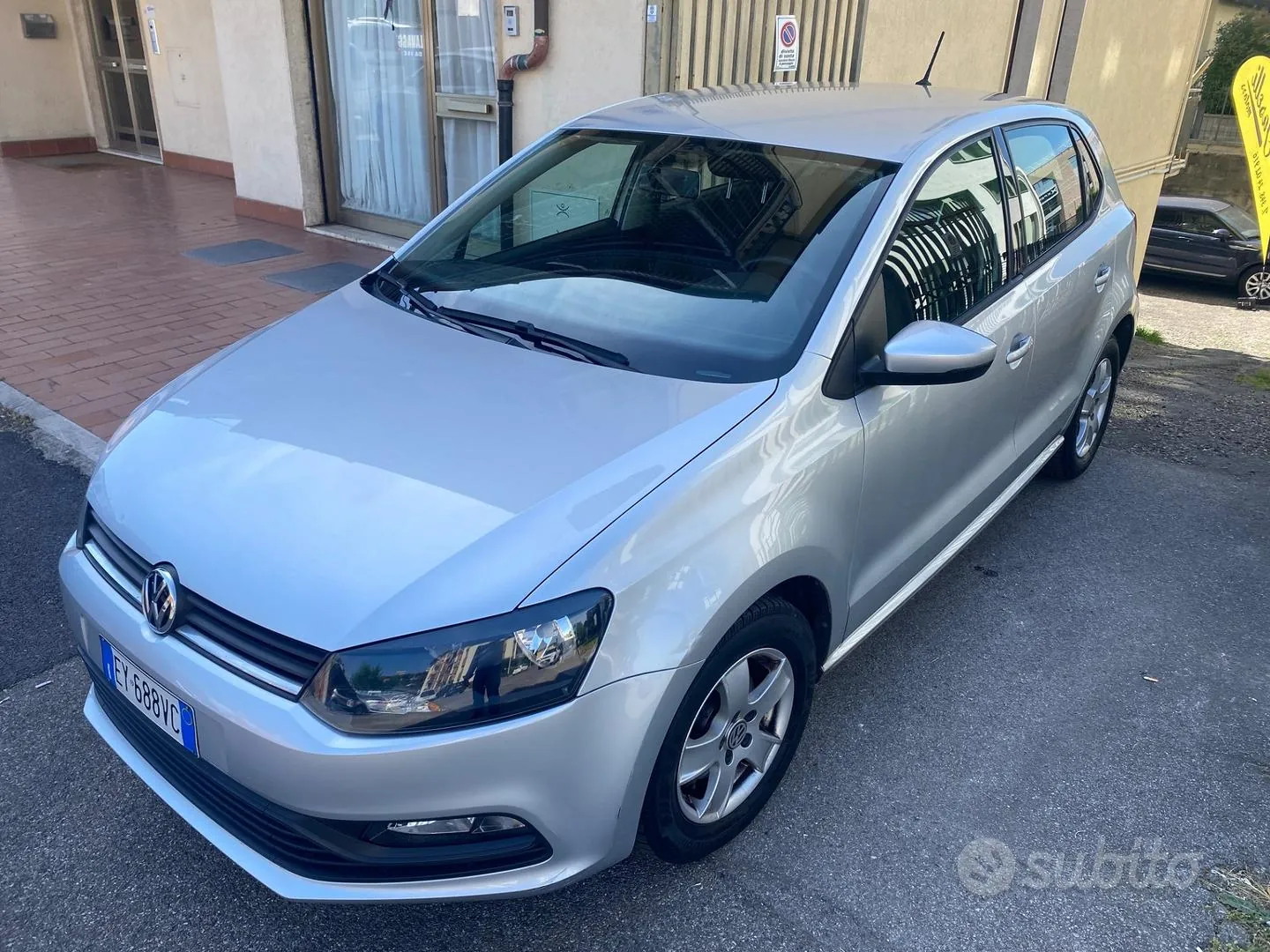 Volkswagen Polo 2015 photo 4