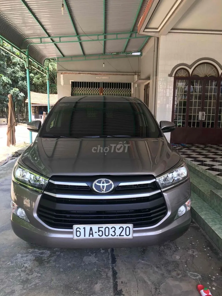 Toyota Innova 2018 photo 3