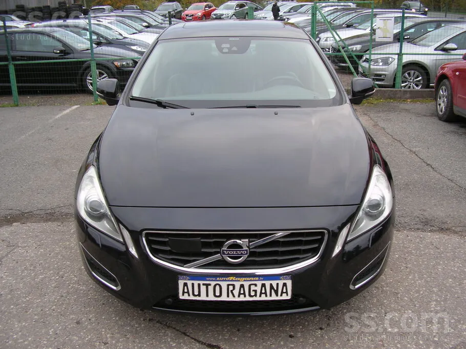 Volvo S60 2013 photo 5