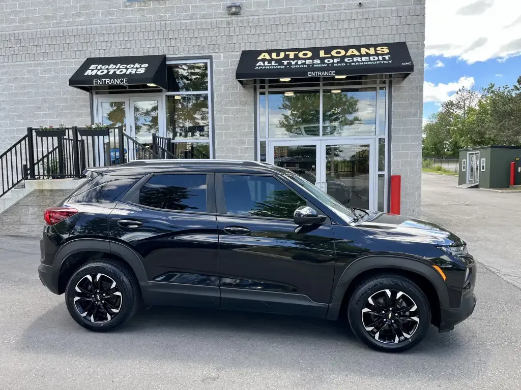 Chevrolet Trailblazer 2021 photo 2