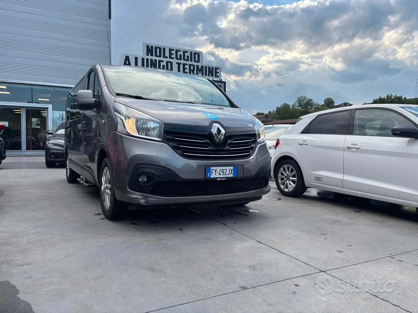 Renault Trafic 2019 photo 2