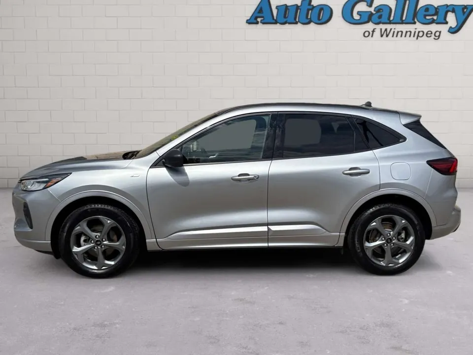 Ford Escape 2024 photo 2