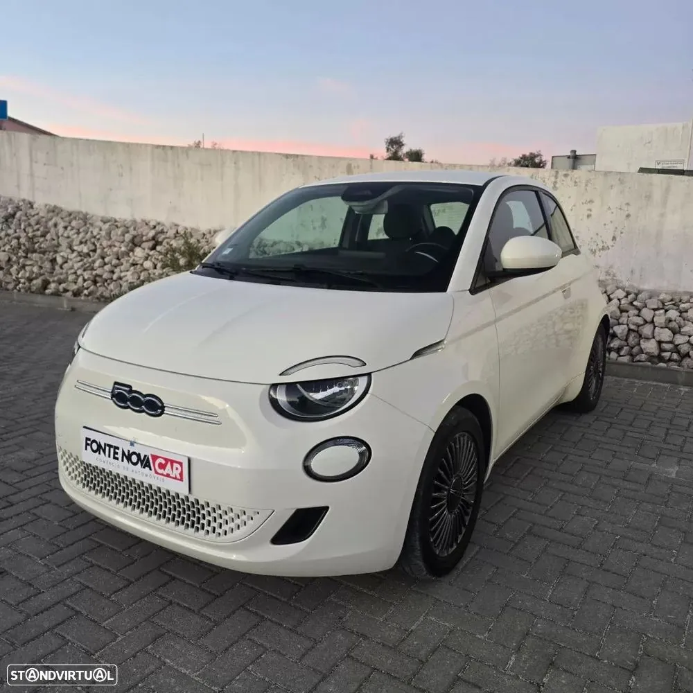 Fiat 500E