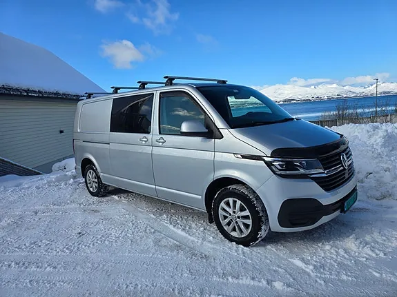 Volkswagen Transporter 2021 photo 2