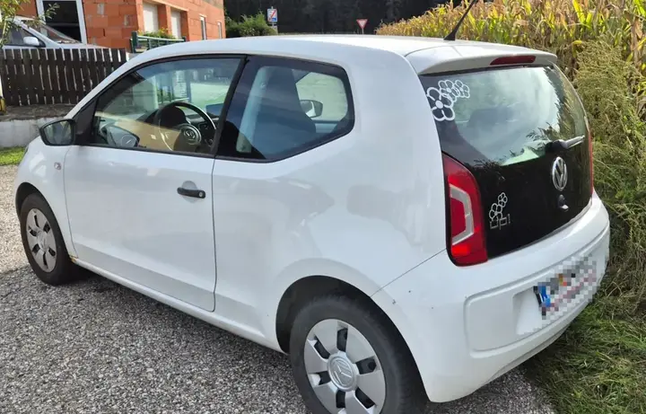 Volkswagen Up 2014 photo 3