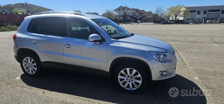 Volkswagen Tiguan 2011 photo 4