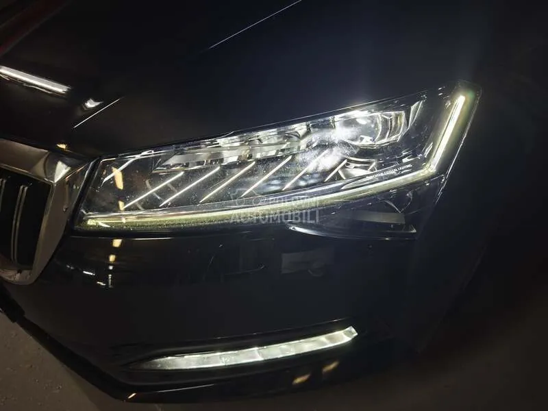Skoda Superb 2021 photo 2