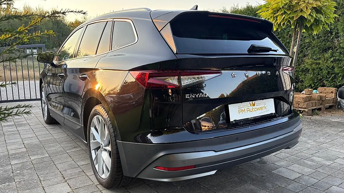 Skoda Enyaq 2021 photo 3