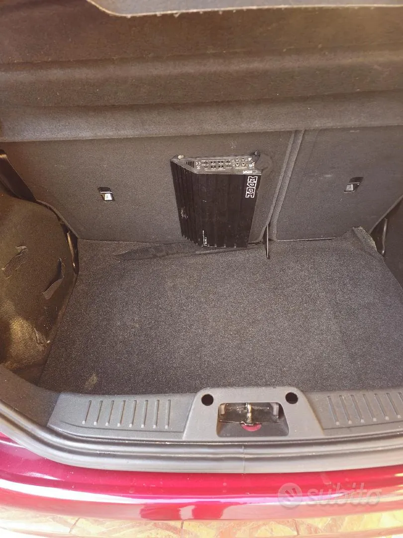 Ford Fiesta 2012 photo 5