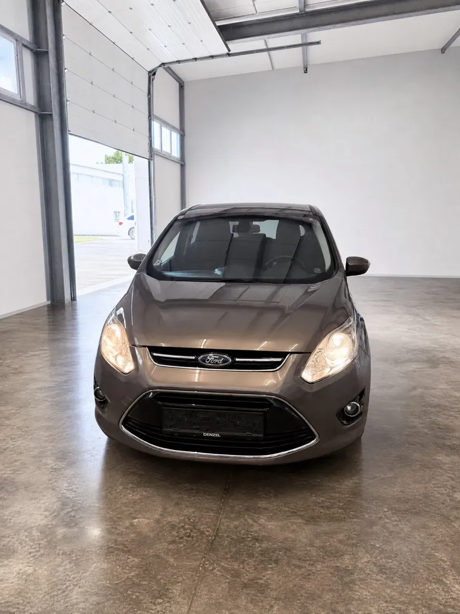 Ford C-Max 2012 photo 2