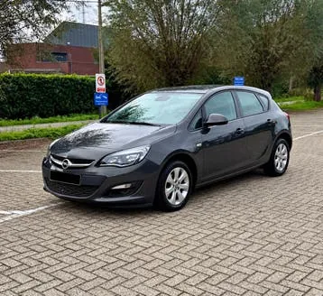 Opel Astra 2015 photo 2