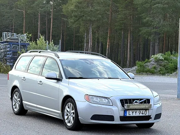 Volvo V70 2012 photo 4