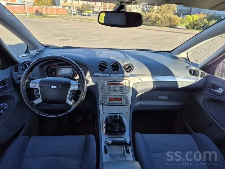 Ford S-Max 2008 photo 3