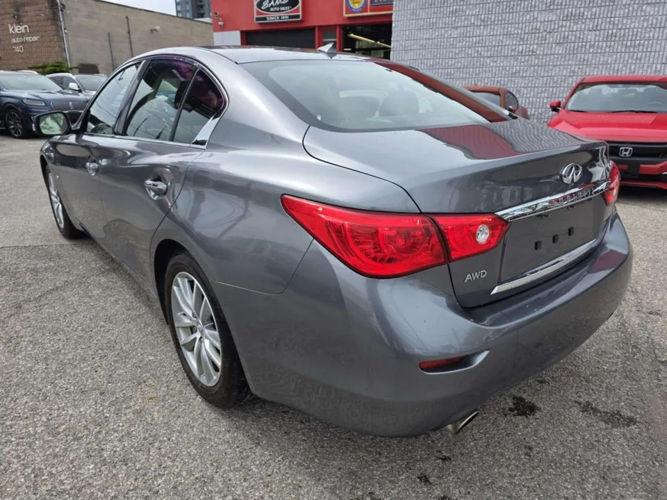 Infiniti Q50 2016 photo 4