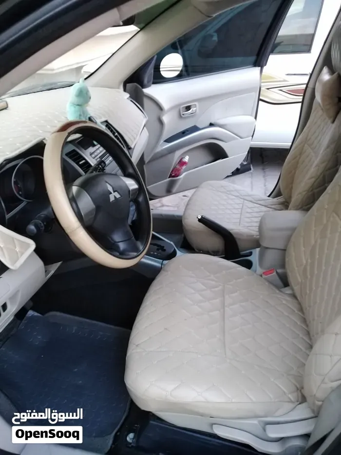 Mitsubishi Outlander 2009 photo 3