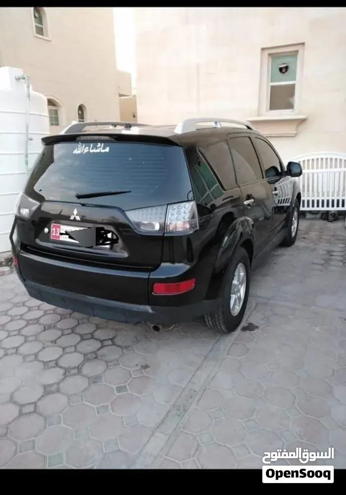 Mitsubishi Outlander 2009 photo 2