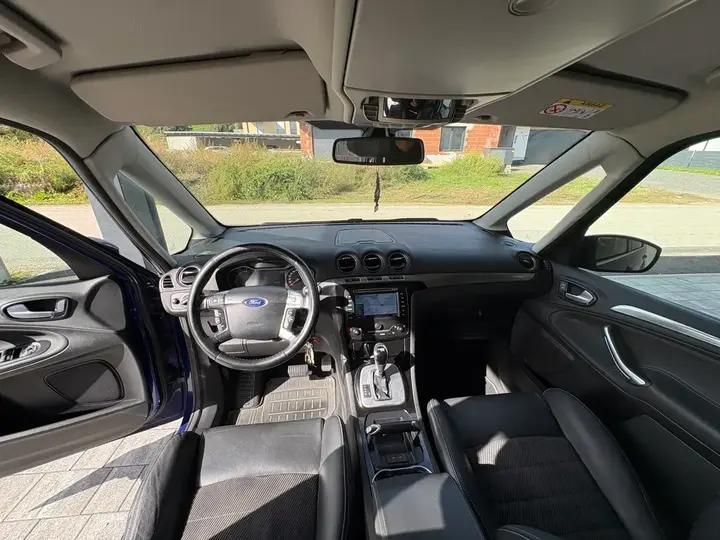 Ford Galaxy