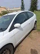 Ford Focus 2009 photo 4