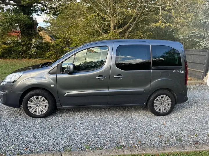 Peugeot Partner 2016 photo 3