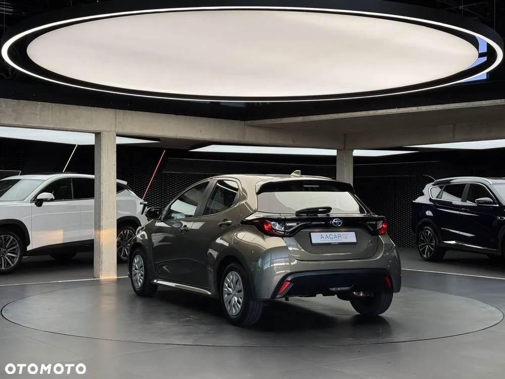 Toyota Yaris 2022 photo 3