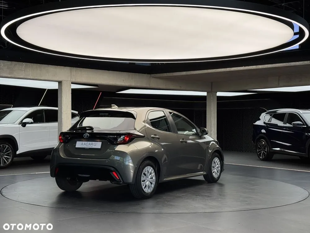 Toyota Yaris 2022 photo 5