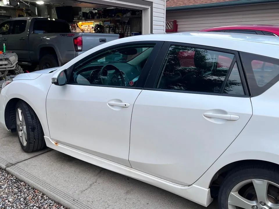 Mazda 3 2010 photo 4