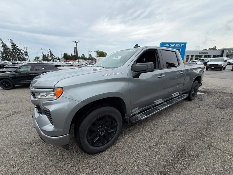 Chevrolet Silverado 1500 2024 photo 2