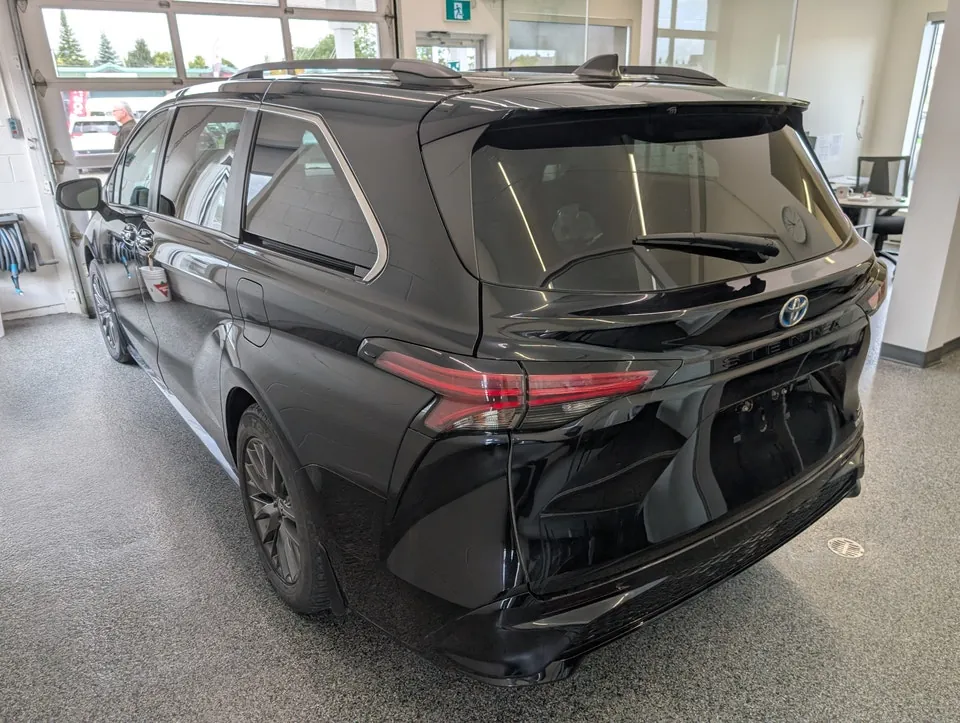 Toyota Sienna 2022 photo 4