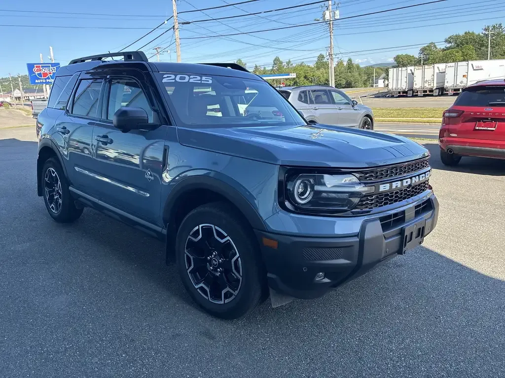 Ford Bronco Sport 2025 photo 3