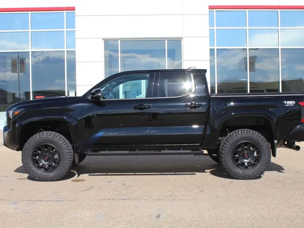 Toyota Tacoma 2026 photo 2