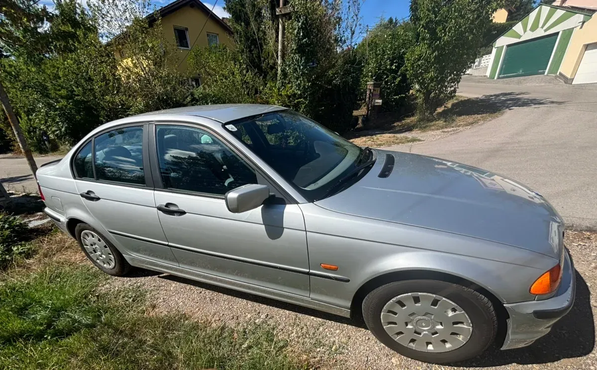 BMW 3 Series 2000 photo 3
