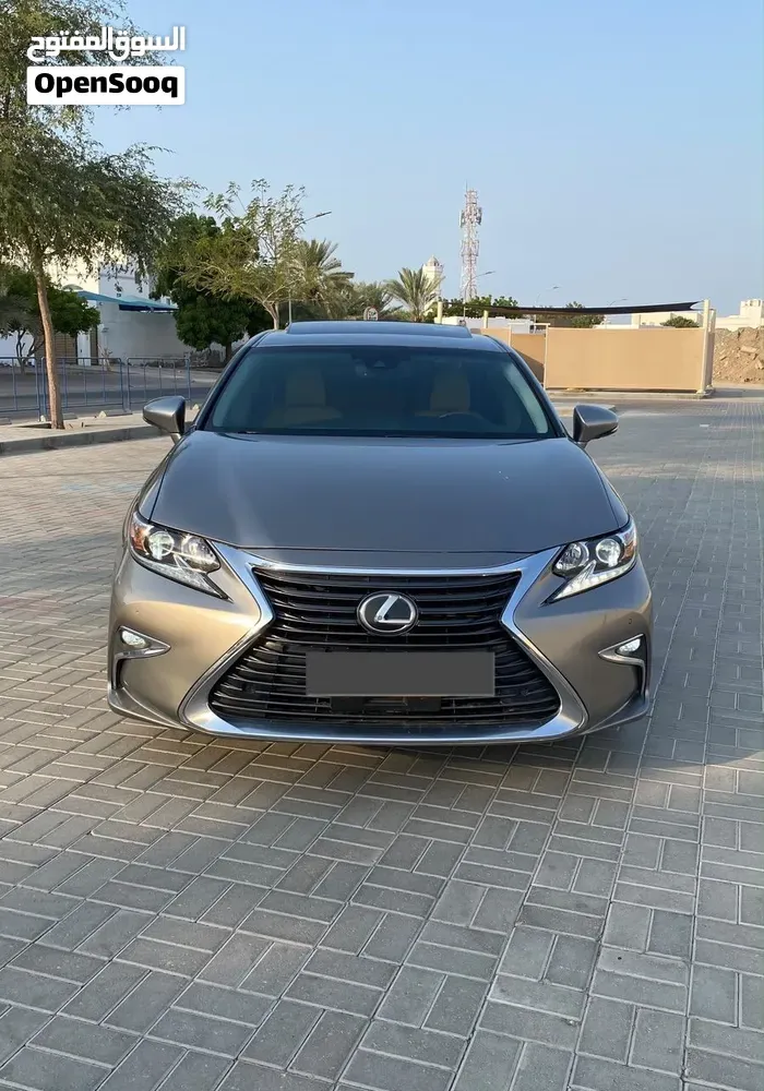 Lexus Es350 2017 photo 4