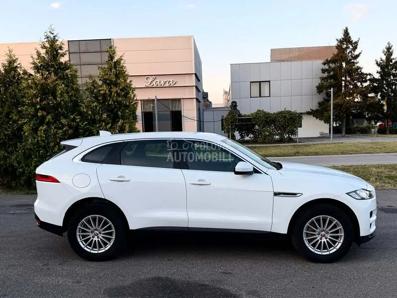 Jaguar F-Pace 2018 photo 5