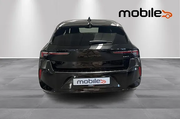 Opel Astra 2022 photo 4