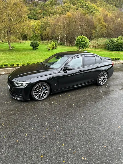 BMW 330E 2018 photo 2