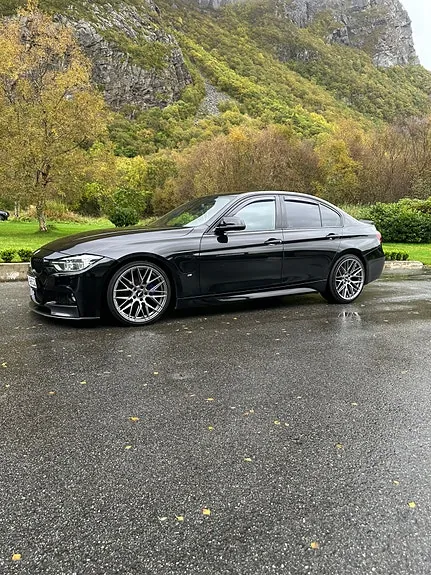 BMW 330E 2018 photo 3