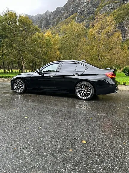 BMW 330E 2018 photo 4