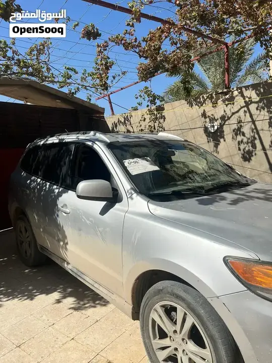 Hyundai Santa Fe 2012 photo 4