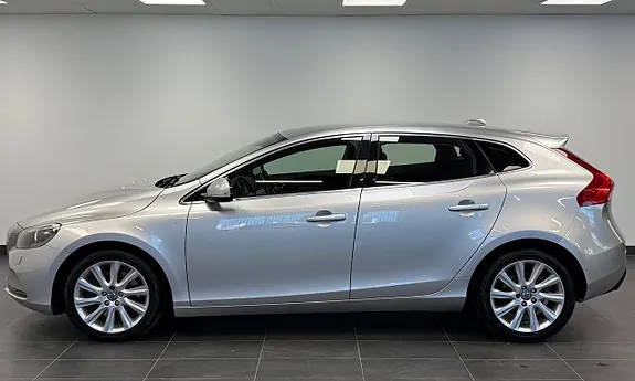 Volvo V40 2014 photo 5