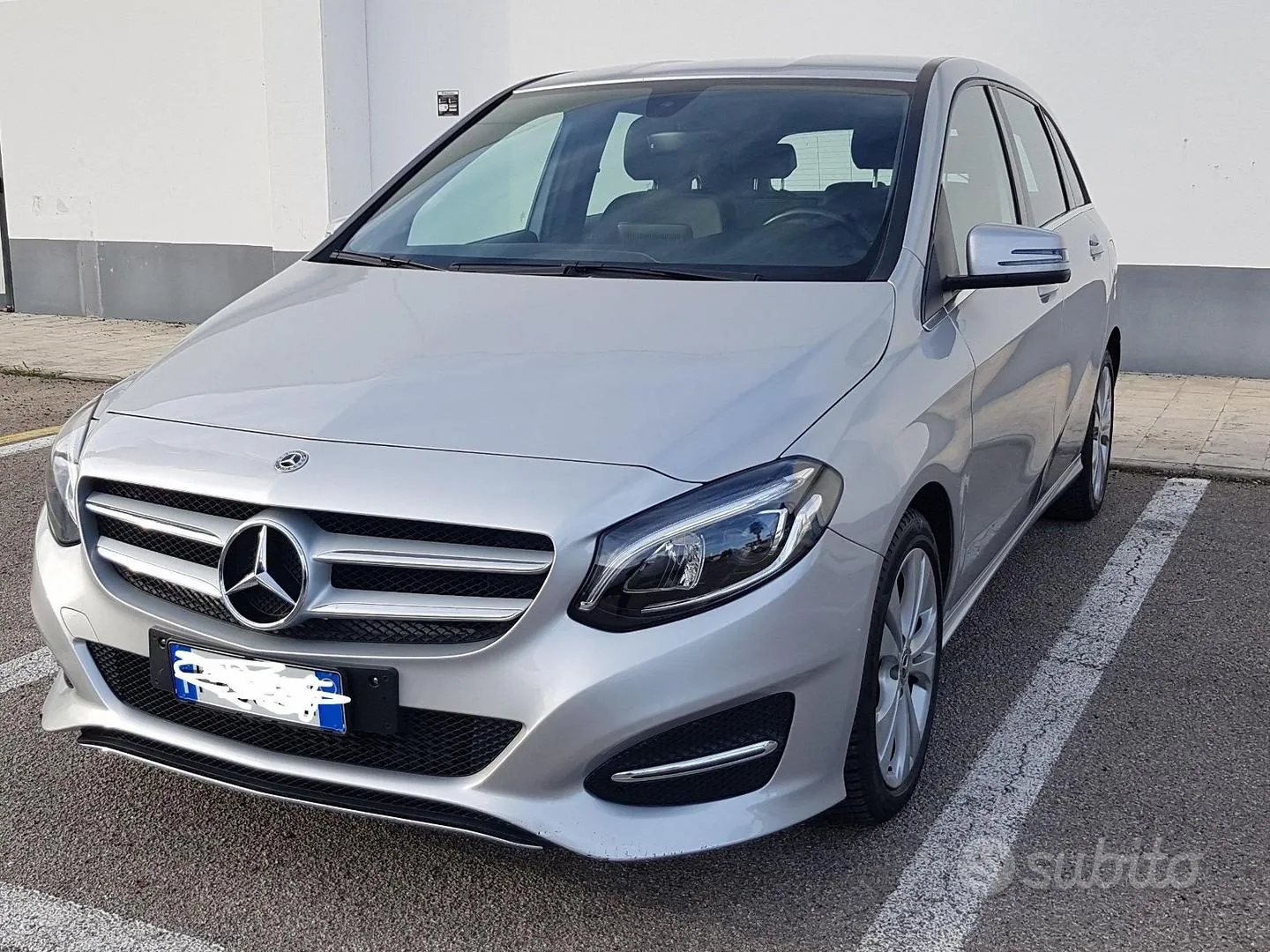Mercedes-Benz B
