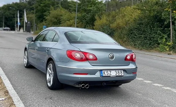 Volkswagen Passat Cc 2011 photo 3