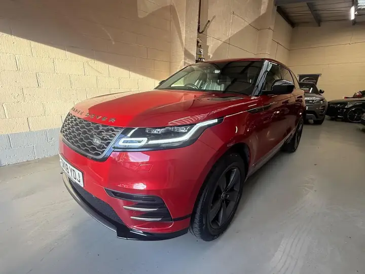 Land Rover Range Rover Velar 2018 photo 4