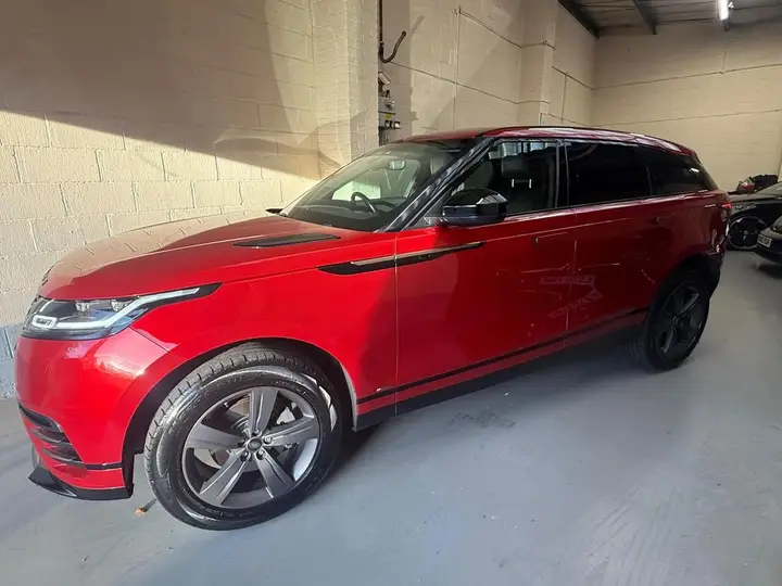 Land Rover Range Rover Velar 2018 photo 3