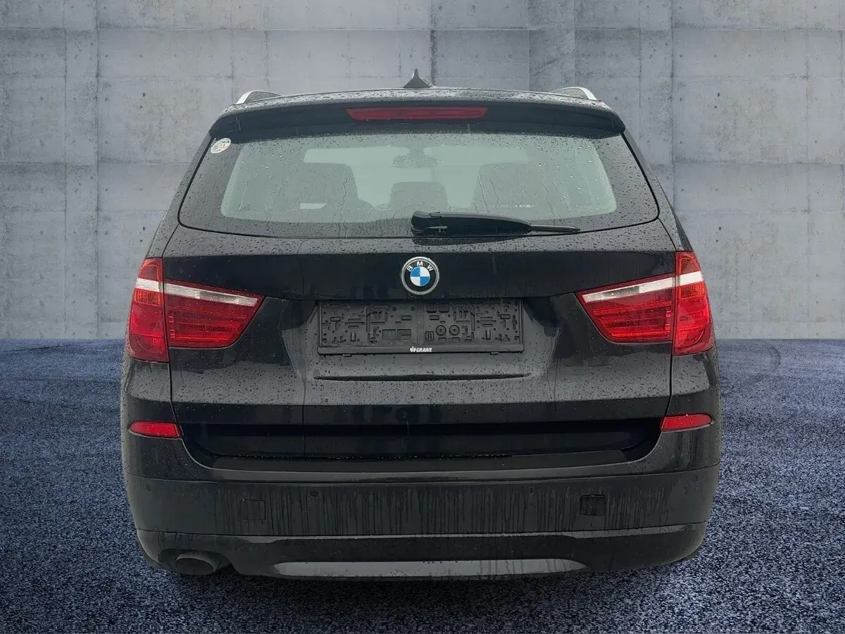 BMW X3 2012 photo 3