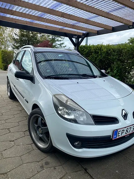 Renault Clio Ii 2008 photo 2
