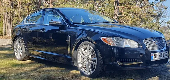 Jaguar Xf 2010 photo 4